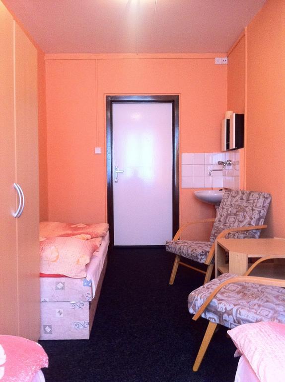 Hostel Libeň Prag Zimmer foto